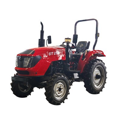 Малък селскостопански трактор с мощност 25 к.с